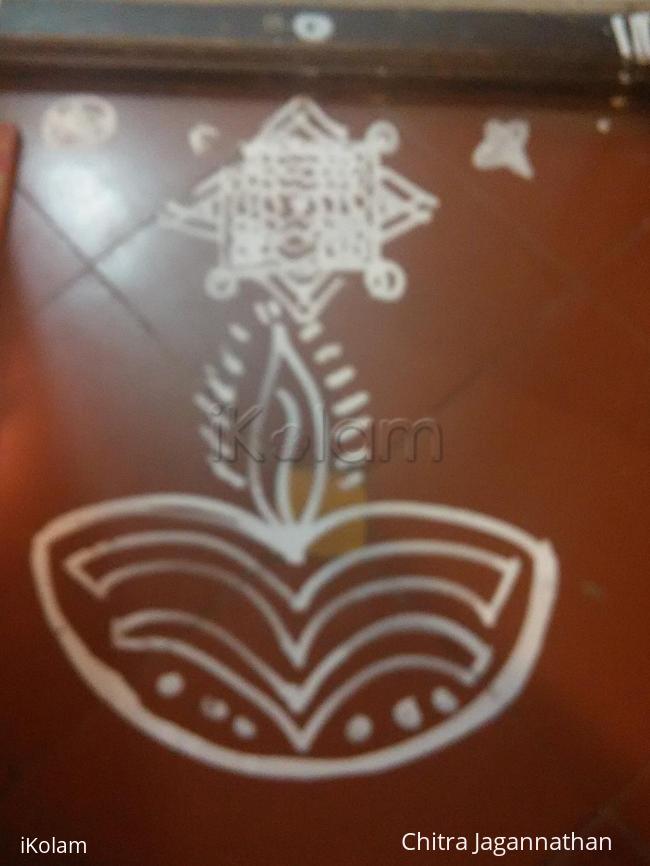 Rangoli: Deepam kolam