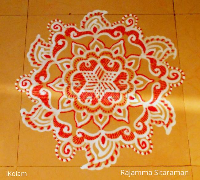 Rangoli: redand white kolam