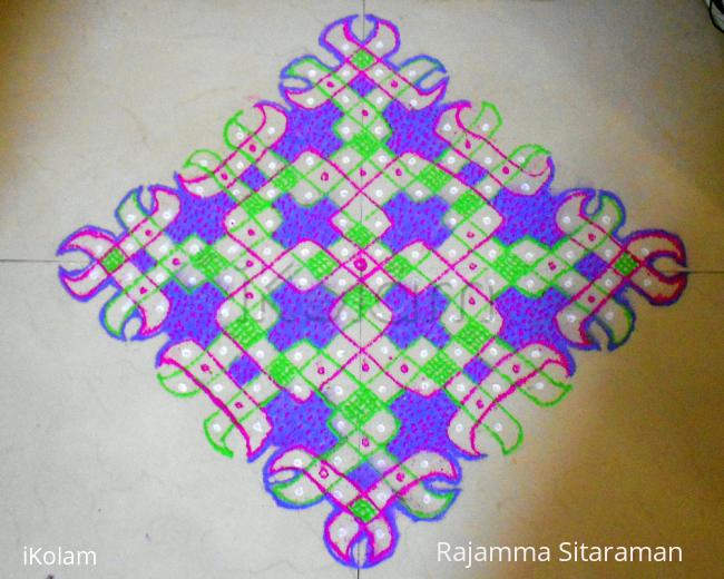 Rangoli: Dotted chikku Design kolam