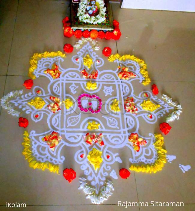 Rangoli: Pooja kolam