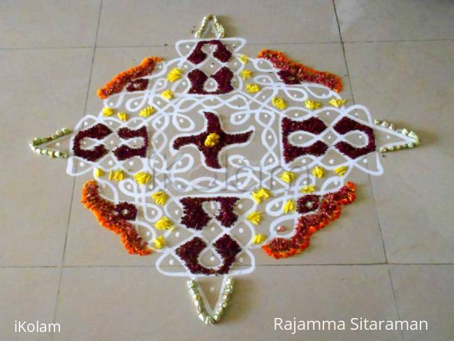 Rangoli: 13 -1 dotted chikku kolam No.10