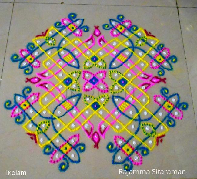 Rangoli: Pottu vechcha pullikkolam