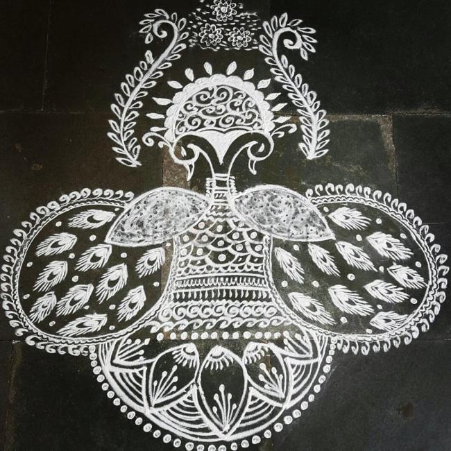 rangoli kolam – 8 | Free hand rangoli design, Rangoli designs flower,  Simple rangoli designs images